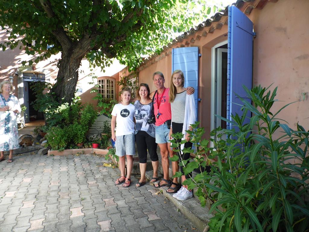 Le Mas Du Pin Vert Aubagne Bagian luar foto